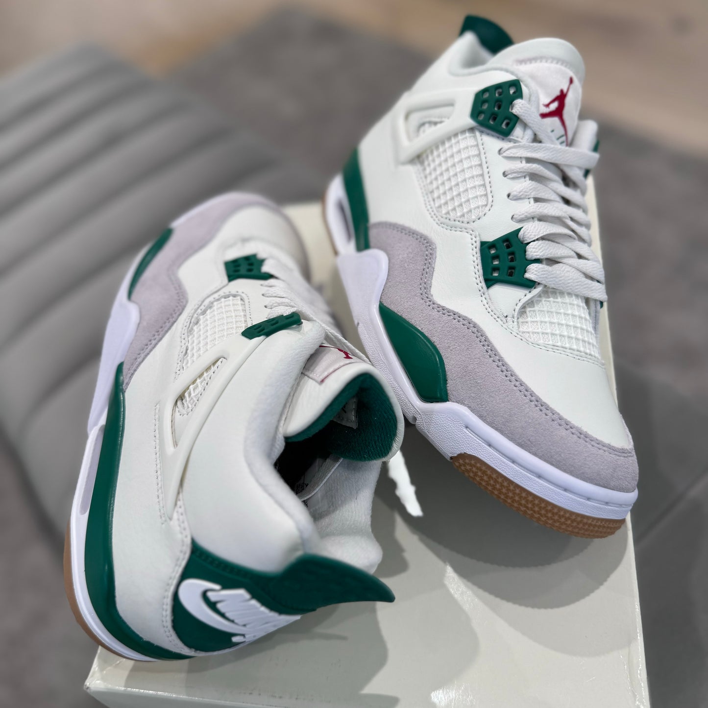 JORDAN 4 SB ‘PINE GREEN'
