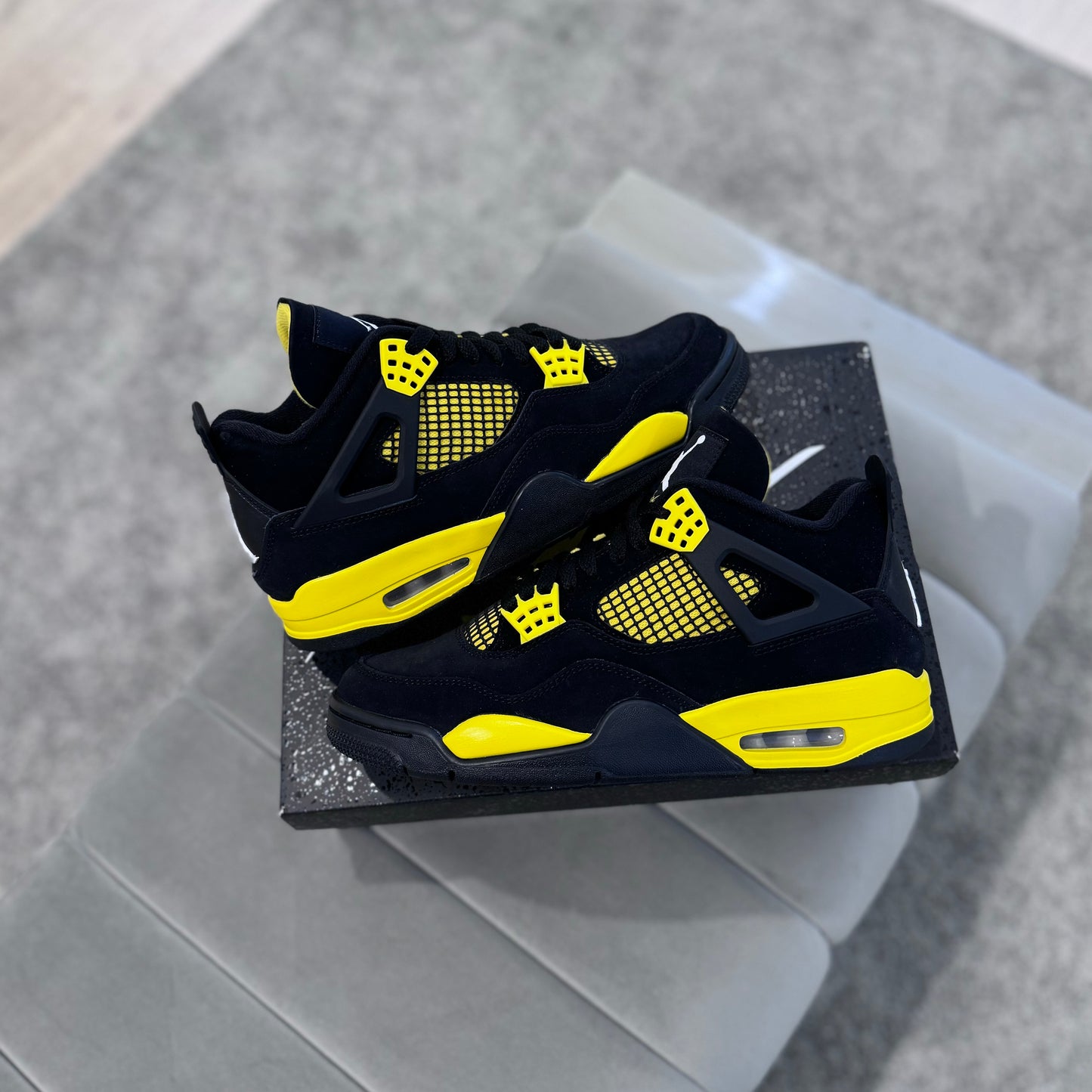 JORDAN 4 'YELLOW THUNDER’