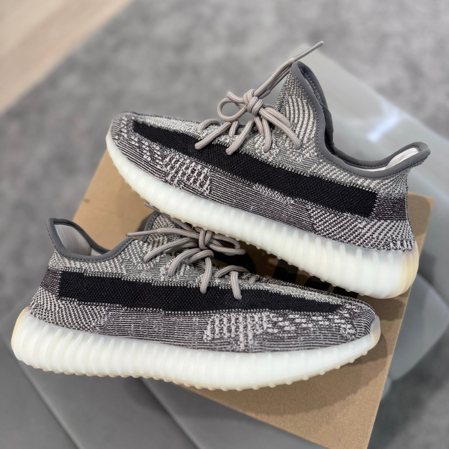 YEEZY 350 V2 ‘ZYON’