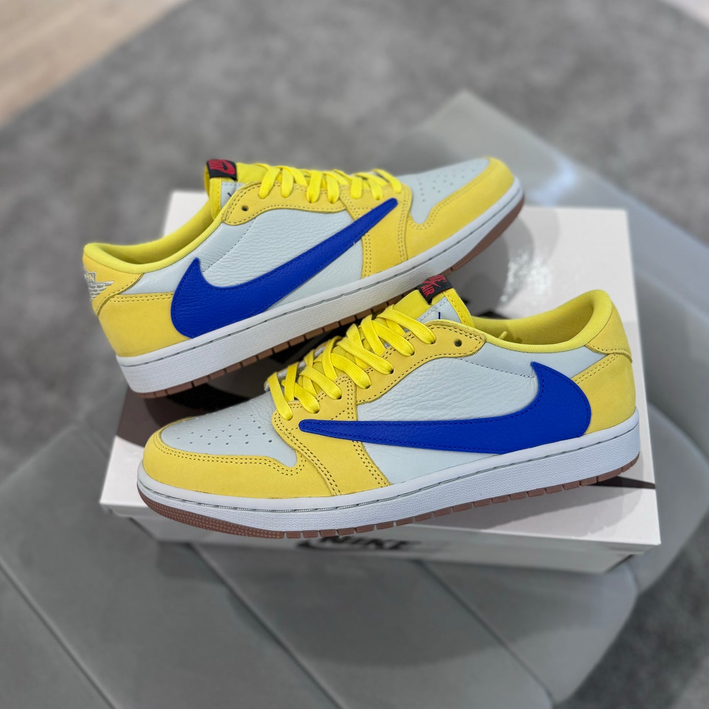 JORDAN 1 LOW TRAVIS SCOTT 'CANARY’
