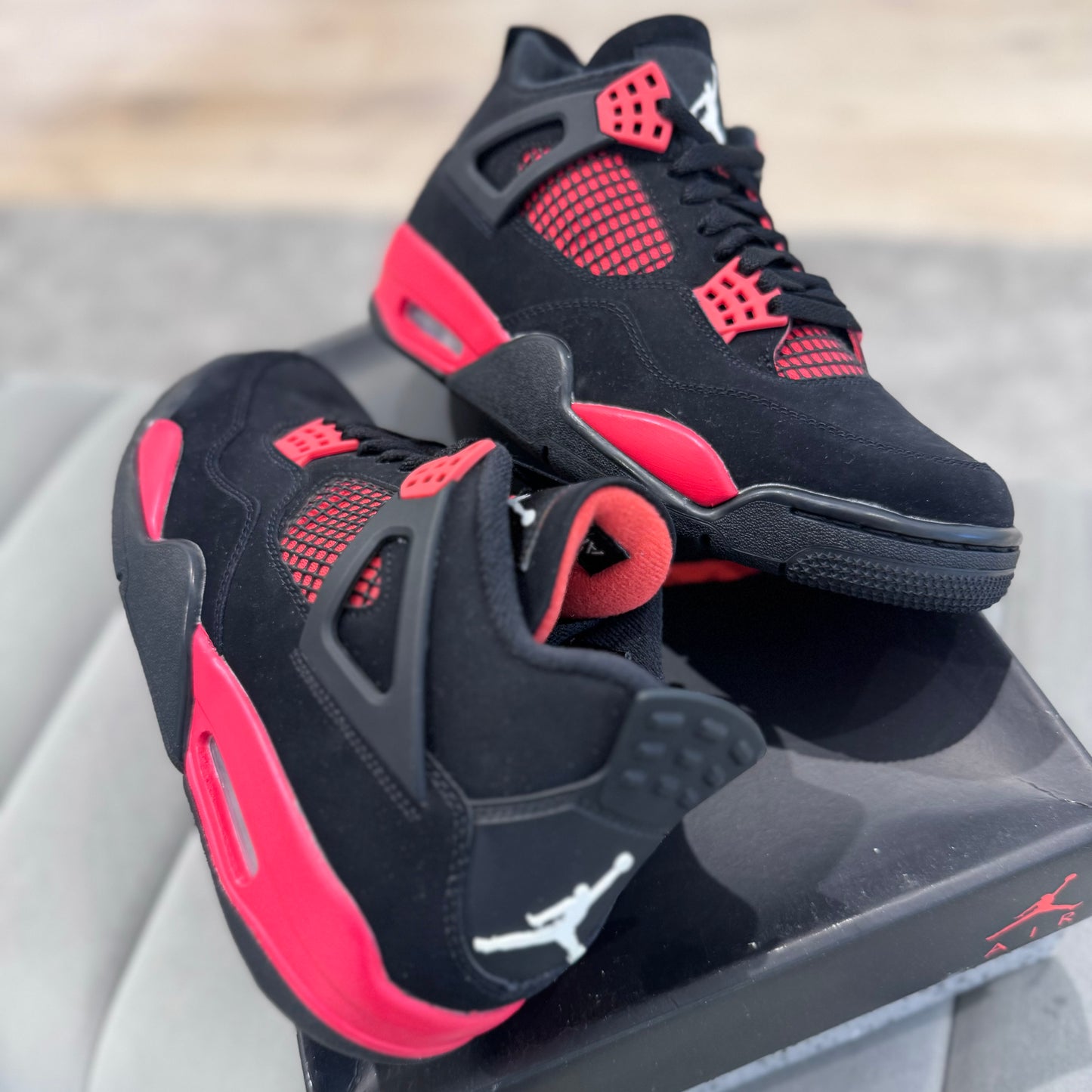 JORDAN 4 'RED THUNDER'