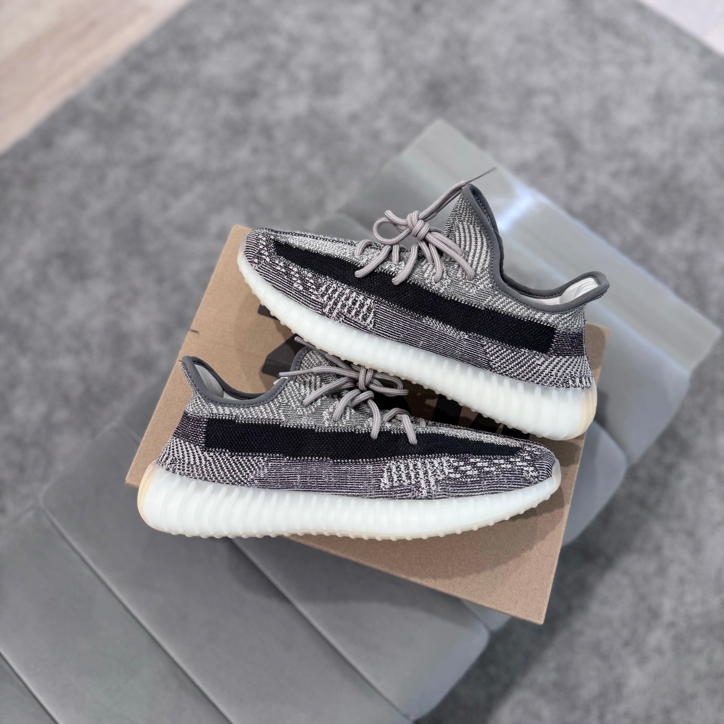 YEEZY 350 V2 ‘ZYON’