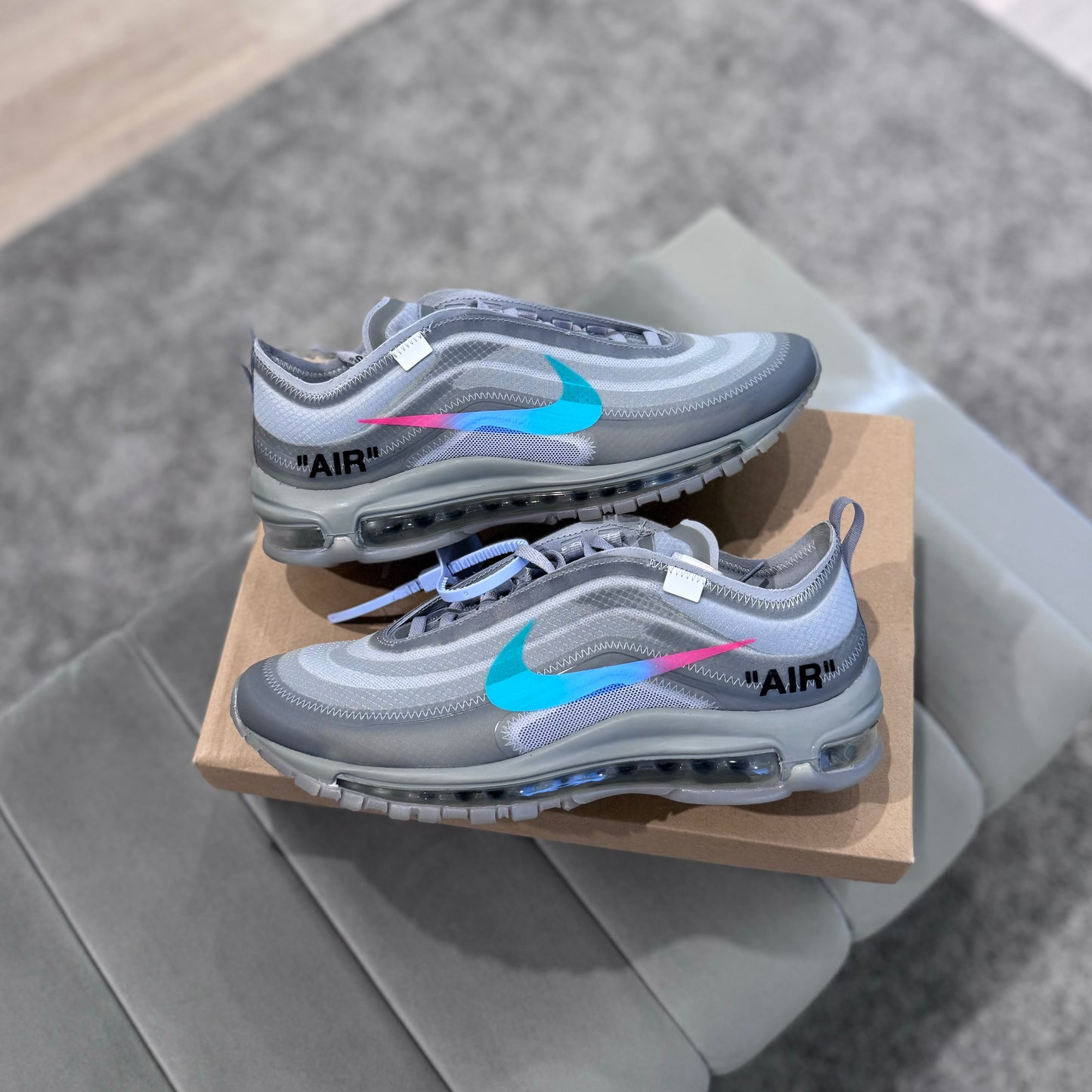 NIKE AIRMAX 97 OFFWHITE 'MENTA’