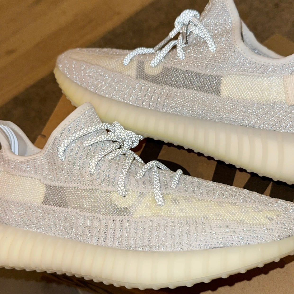 YEEZY 350 'STATIC REFLECTIVE’