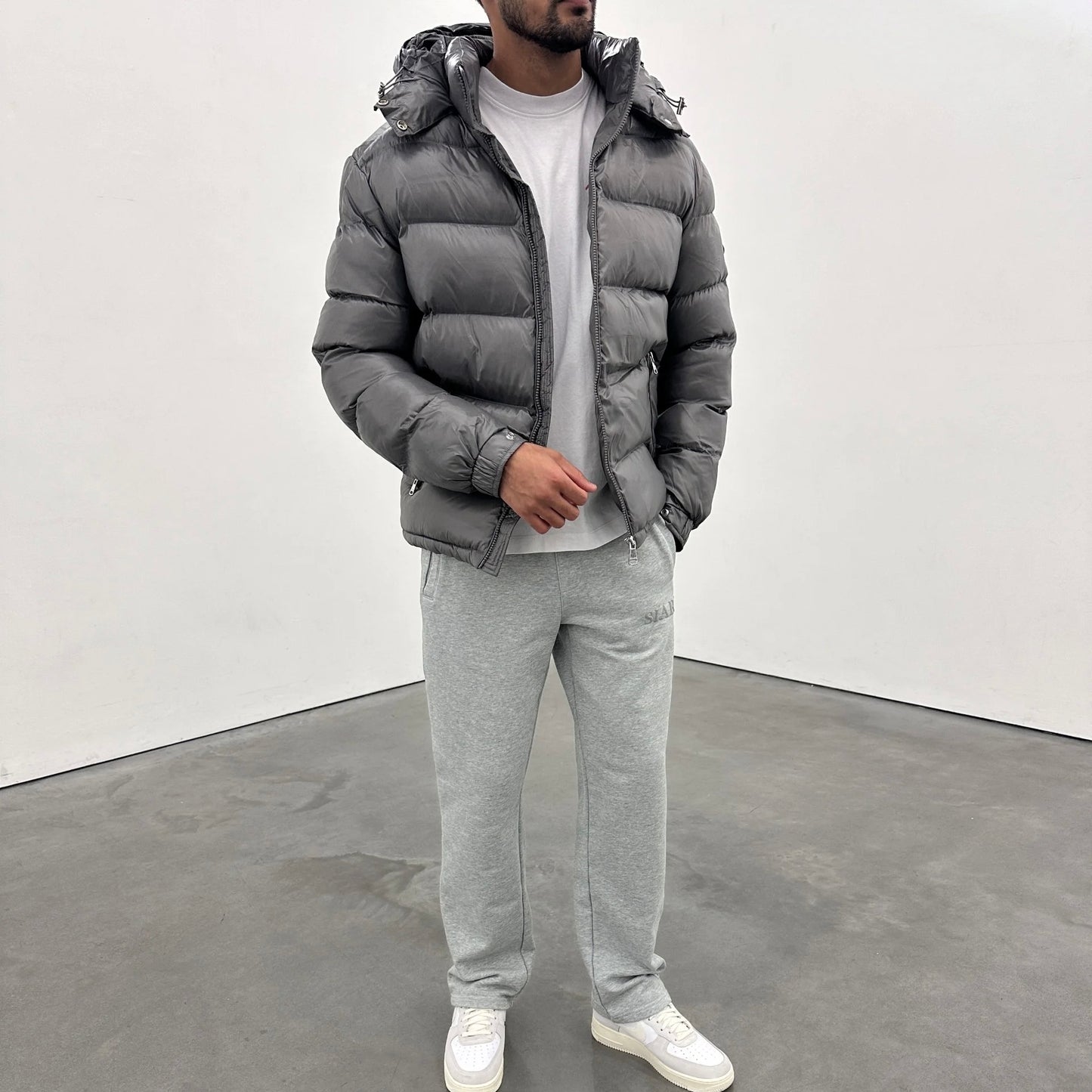 Siarr Heavy Puffer Jacket Grey