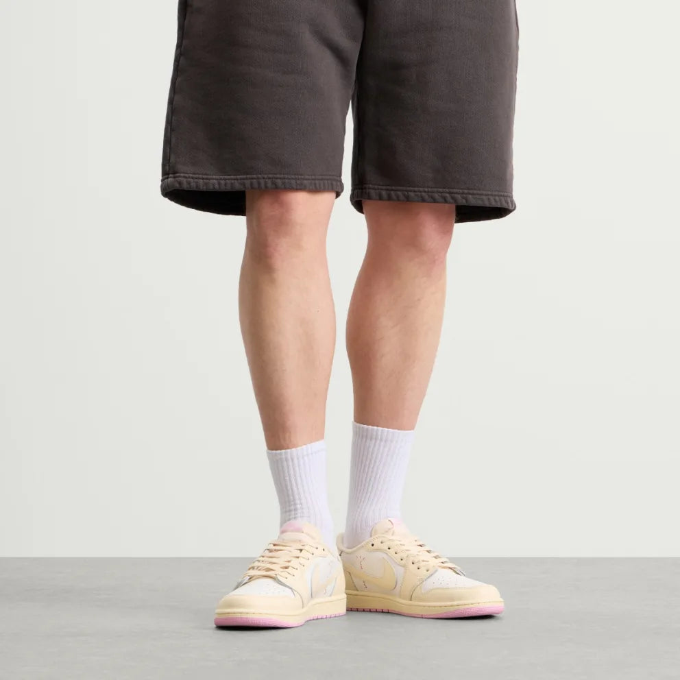 JORDAN 1 LOW TRAVIS SCOTT 'SHY PINK’ (Pre-Order)