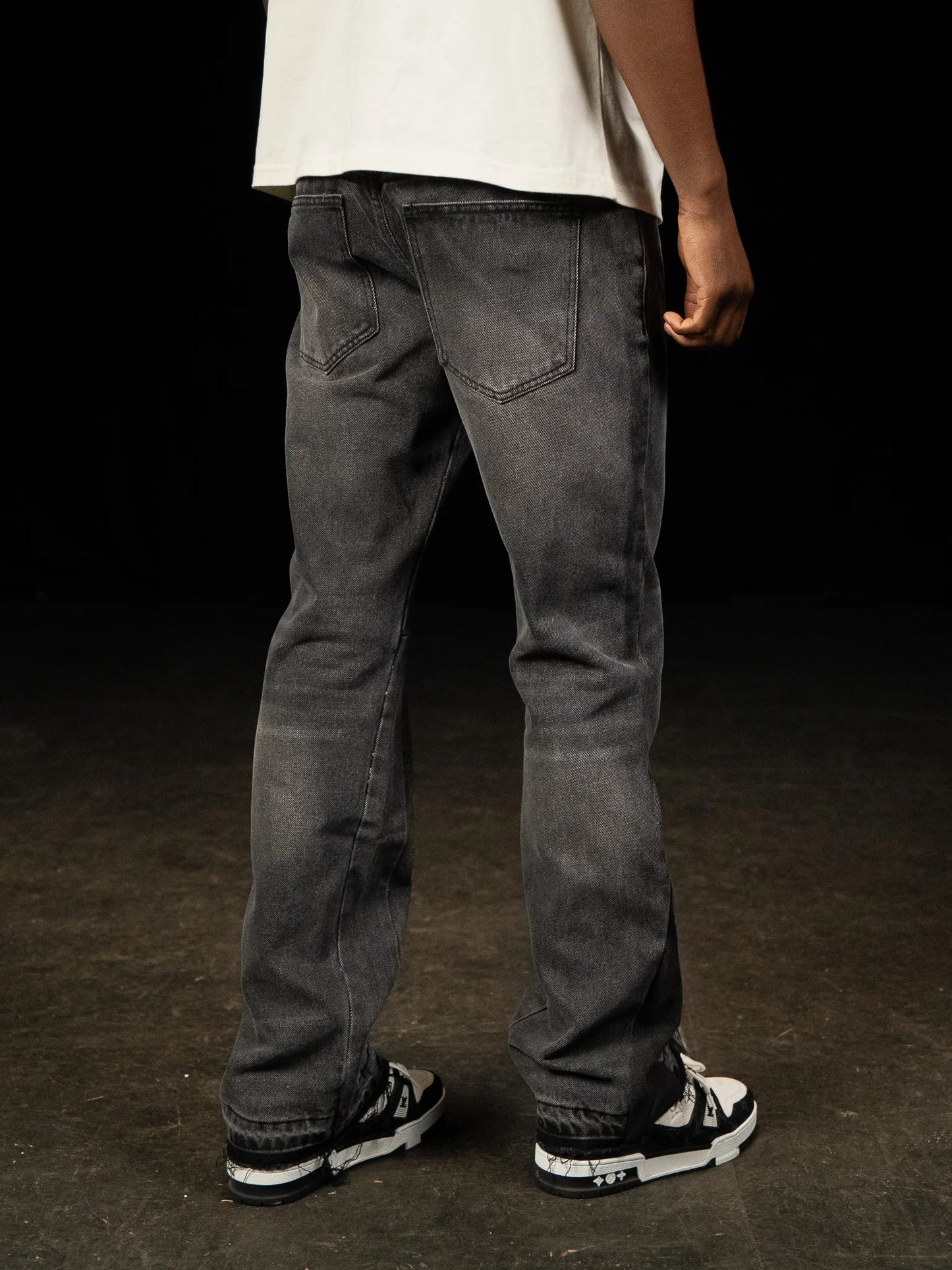 Siarr Flared Jeans Washed Black