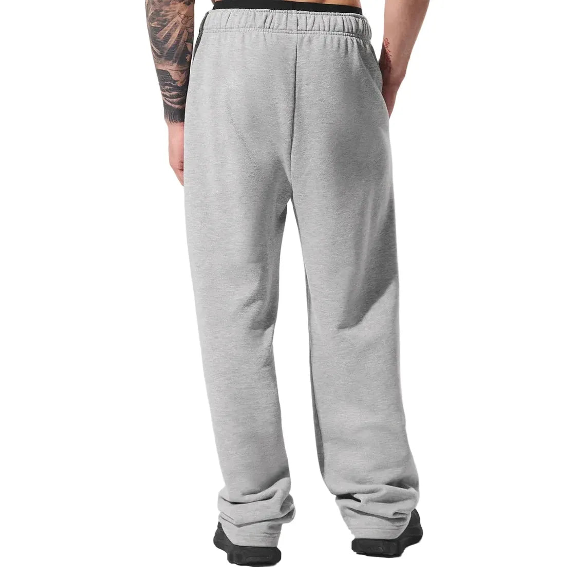Alo Yoga Accolade Straight Leg Joggers Grey