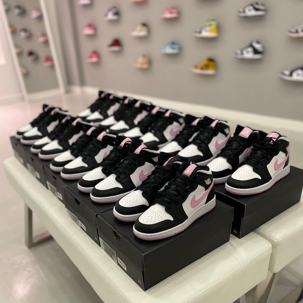 JORDAN 1 MID 'ARCTIC PINK'