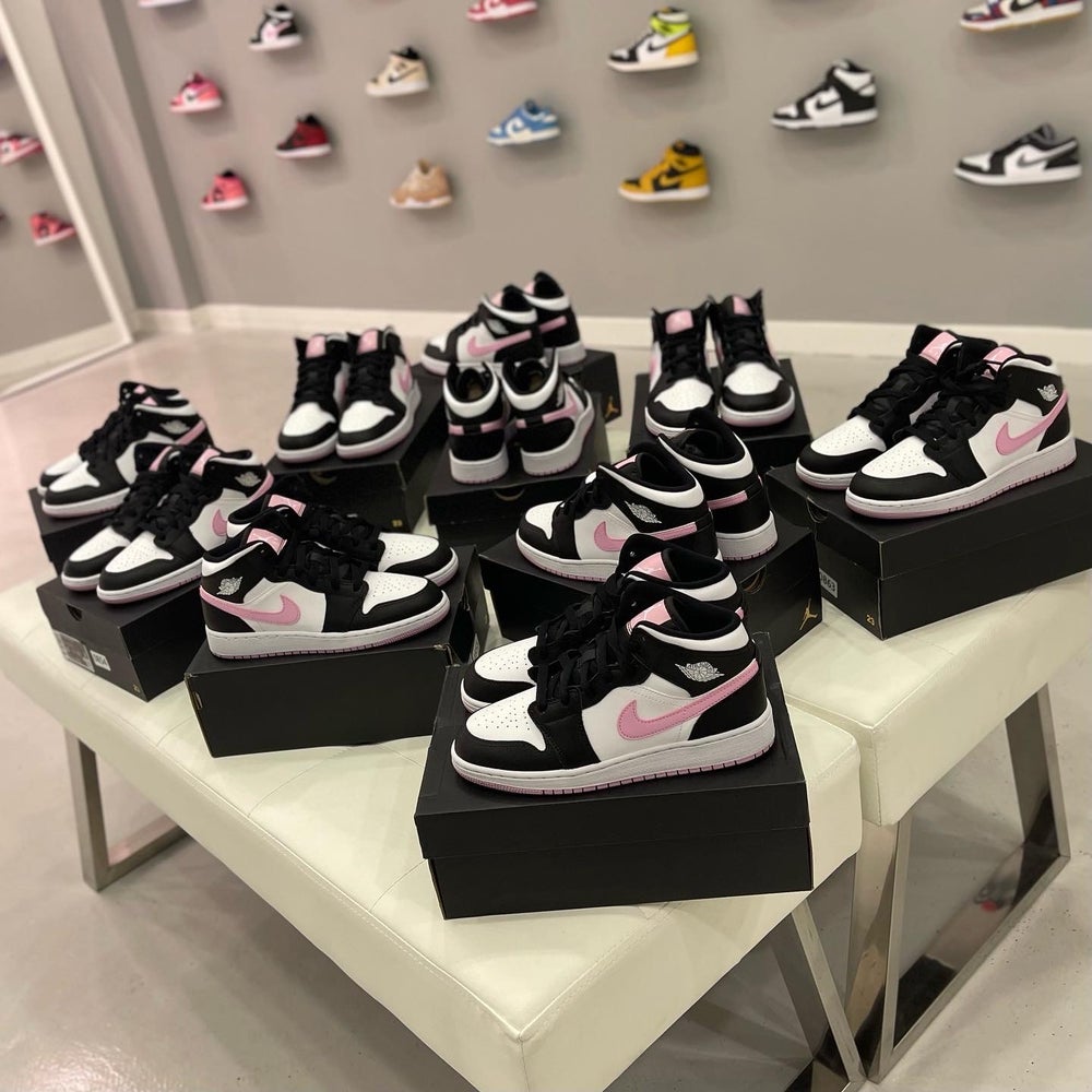 JORDAN 1 MID 'ARCTIC PINK'