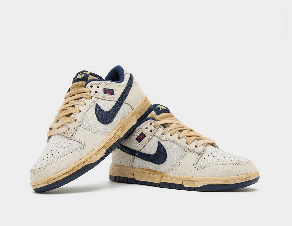 DUNK LOW STRANGER THINGS PHANTOM
