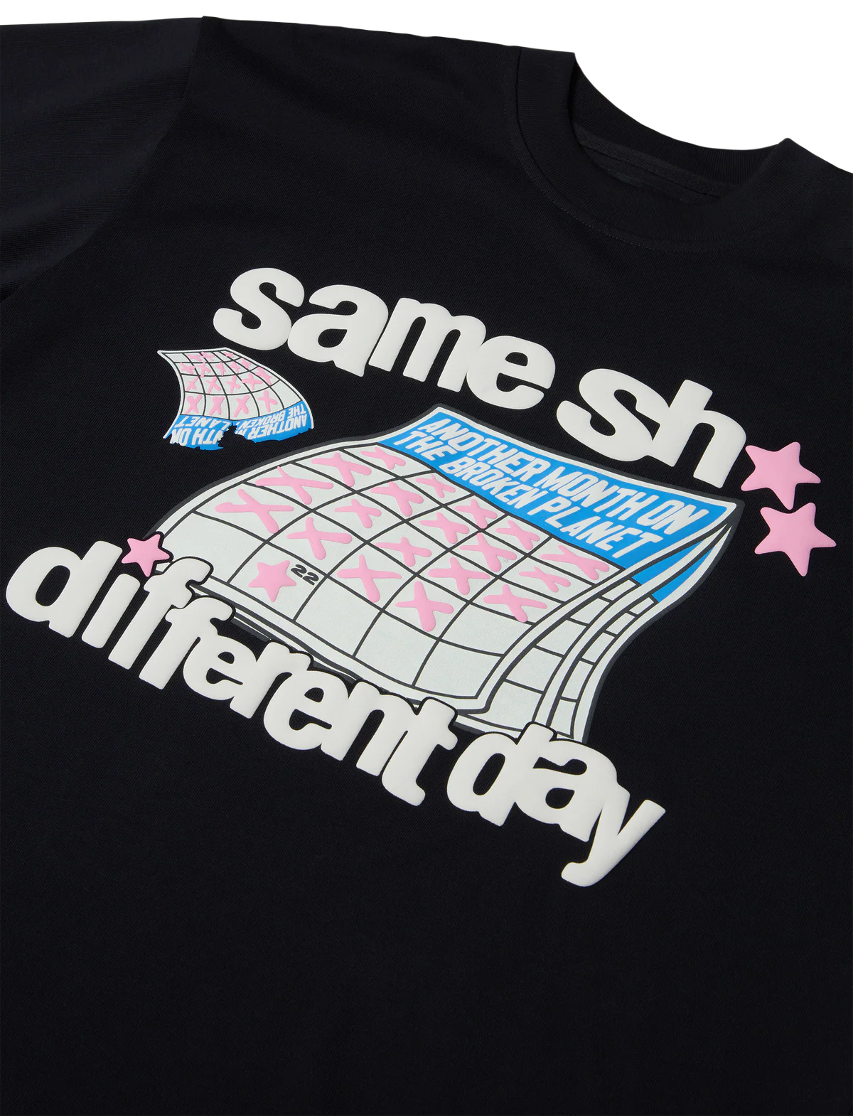 BROKEN PLANET DIFFERENT DAY TEE BLACK
