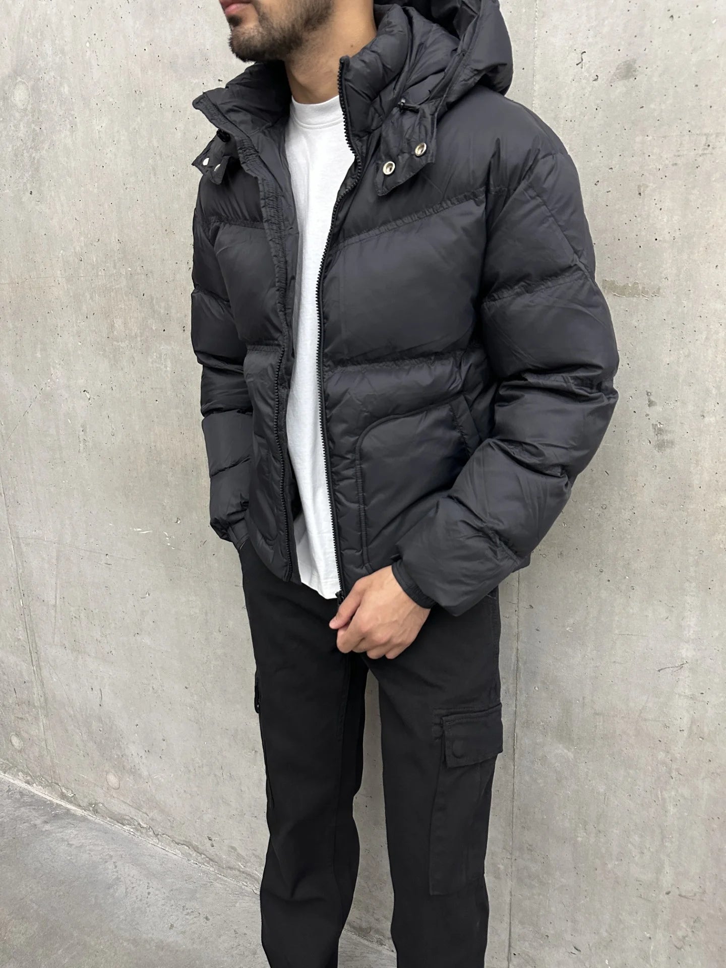 Siarr Lightweight Puffer Jacket Black