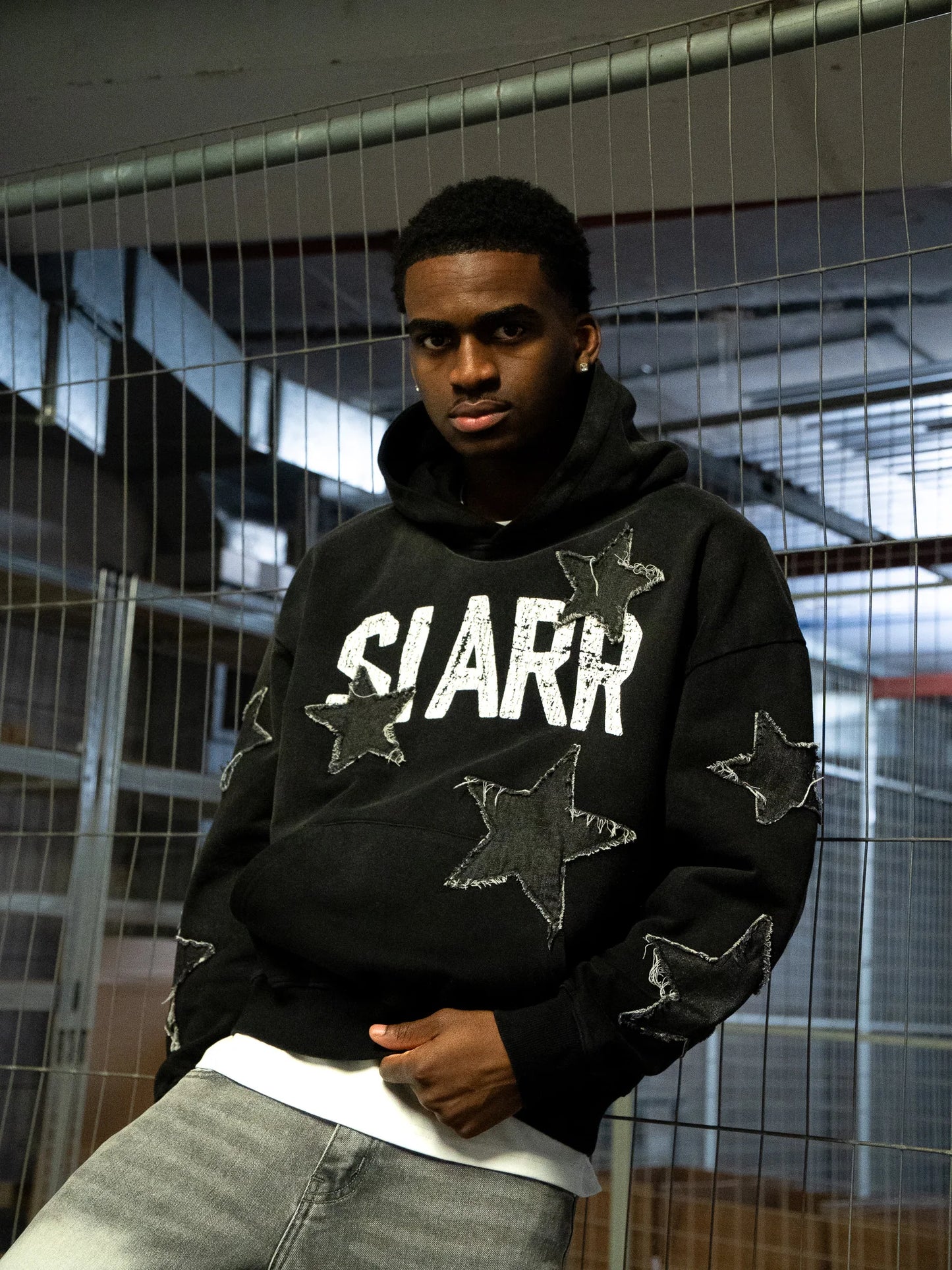Siarr Star Hoodie Washed Black