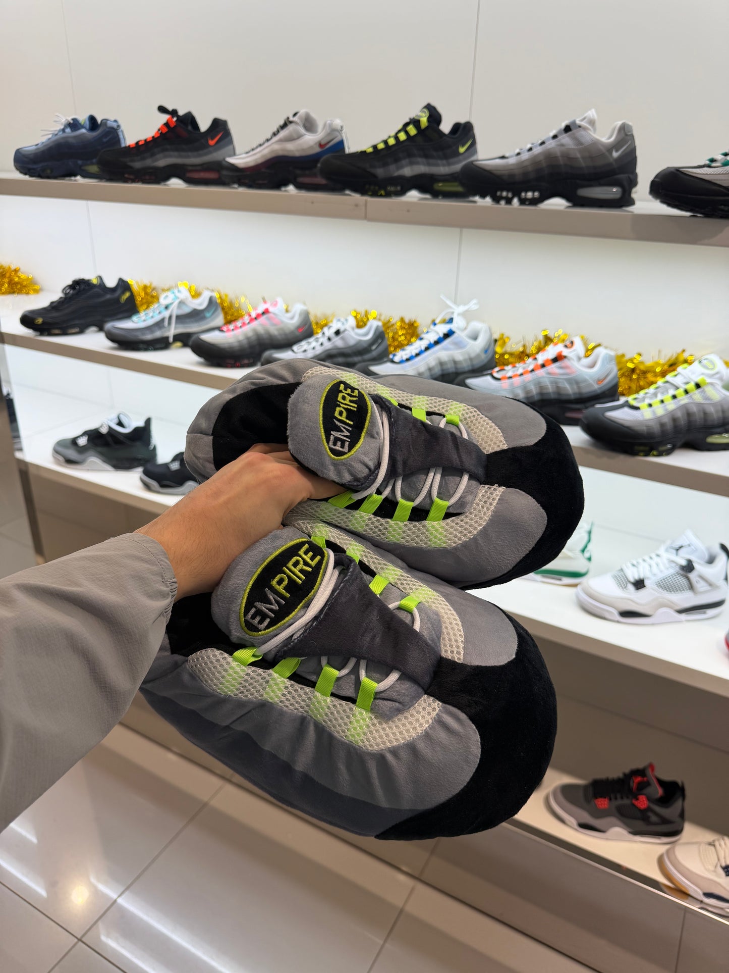 AIR MAX 95 NEON SLIPPERS