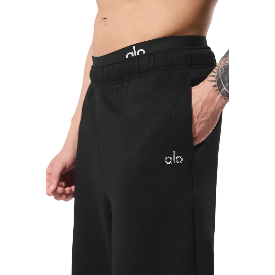Alo Yoga Accolade Straight Leg Joggers Black