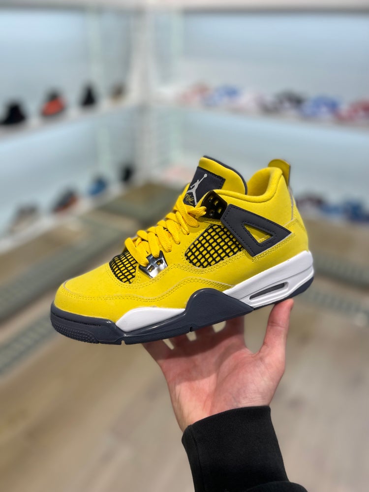 JORDAN 4 'LIGHTNING' â Empire Glasgow